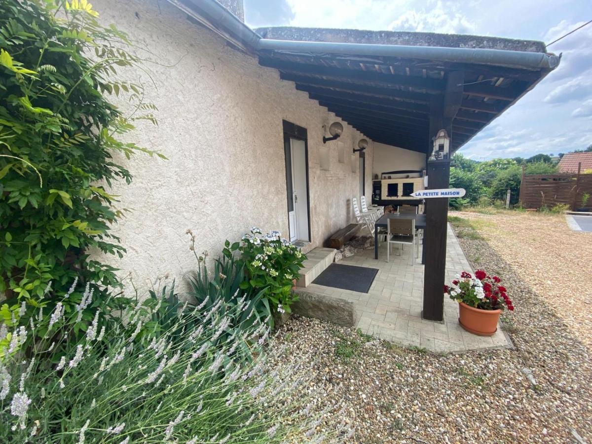 Вілла La Petite Maison Toulon-sur-Arroux Екстер'єр фото
